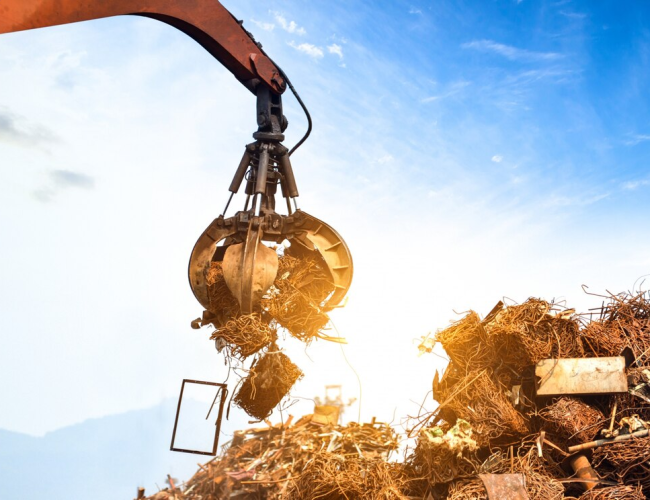 5 Reasons Why You Need The Best Metal Recycling Services